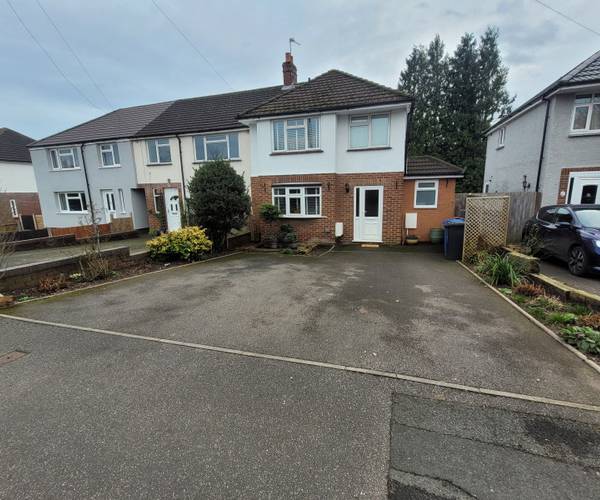 Parking on Weston Road, WS13