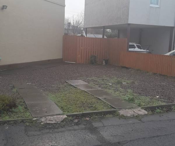 Parking on Glendevon Park, EH12