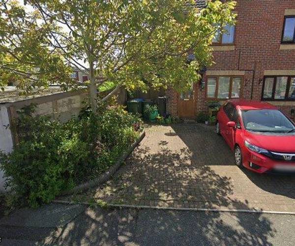 Albany Road, SO15