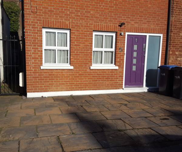 Parking on Crown Terrace, Crown Lane, N14
