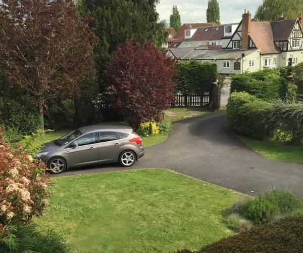 Parking on Tewkesbury Road, GL2