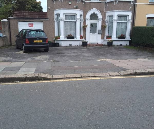 Parking on Richmond Road, IG1