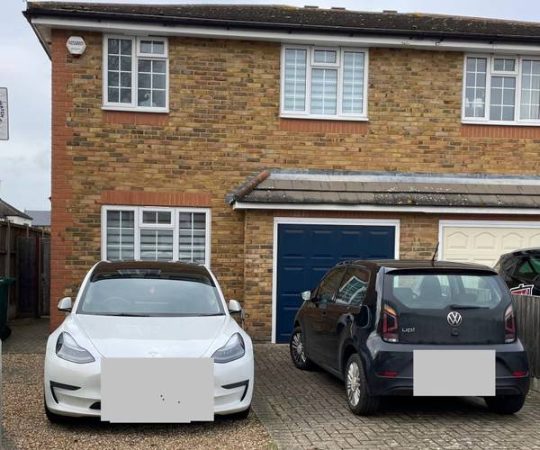 Parking on Langley Road, TW18