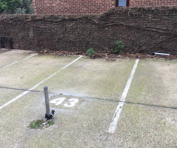 Parking space on Theatre Street, SW11