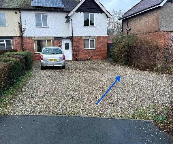 Parking on Lloyd Street, HR1