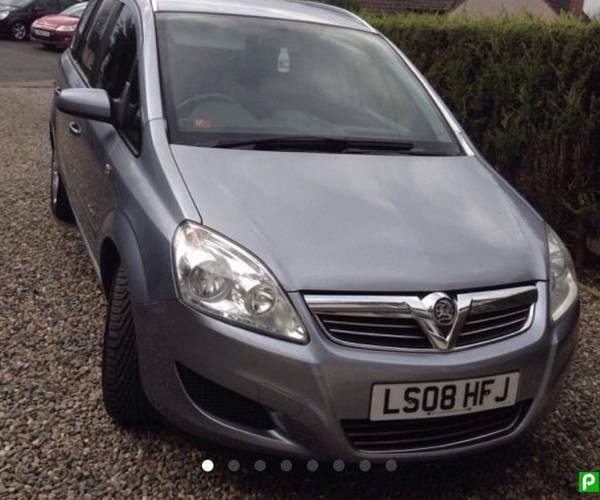 Parking on Hatfield Road, DY9