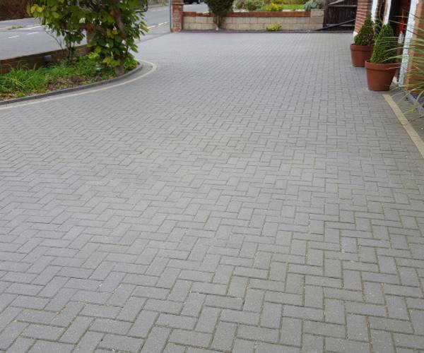 Byron Road, RG10