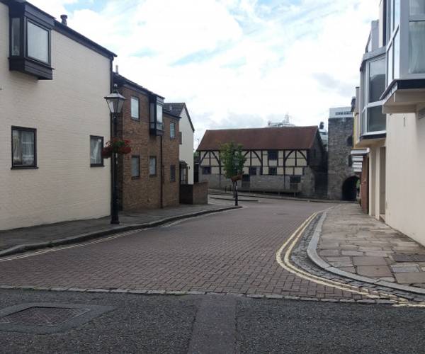 Parking on Bugle Street, SO14