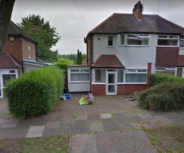 Parking on Falconhurst Road, B29