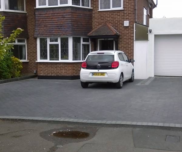 Parking on Forest Drive, CM16