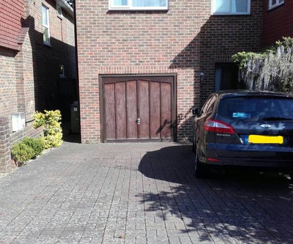 Parking on Queensway, RH13