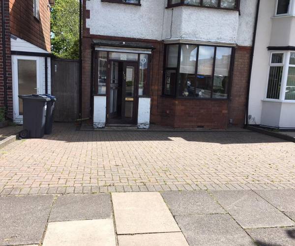 Parking on Brandwood Road, B14