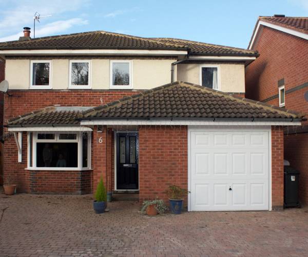 Norman Close, WR4