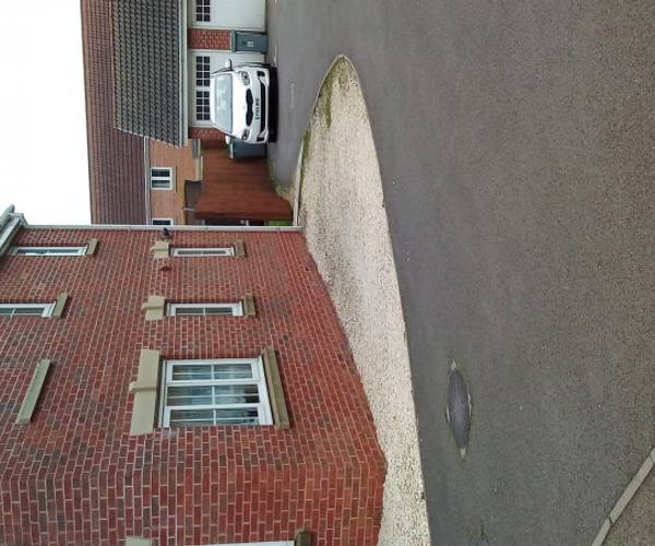 Neals Crescent, NG31