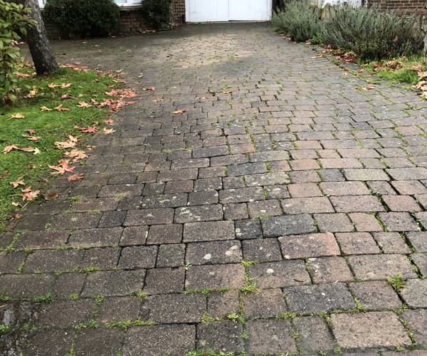 Parking on Pine Hill, KT18
