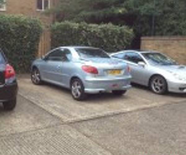 Parking space on Queens Road, TW1