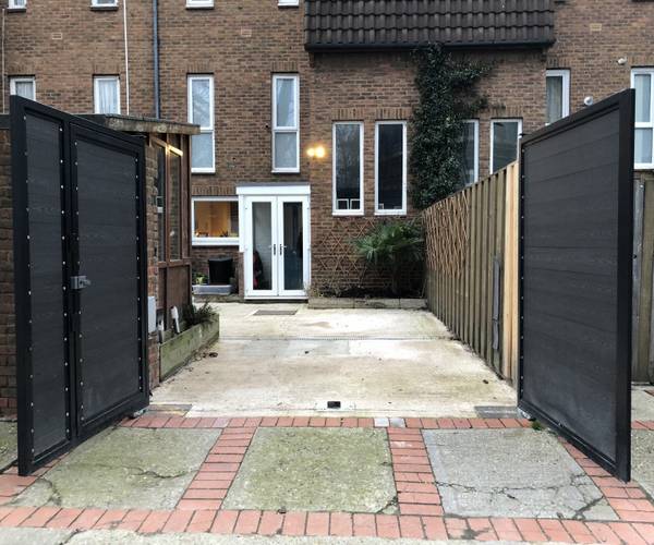 Parking on Jodrell Road, E3