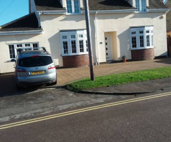 Parking on Lower Gower Road, SG8
