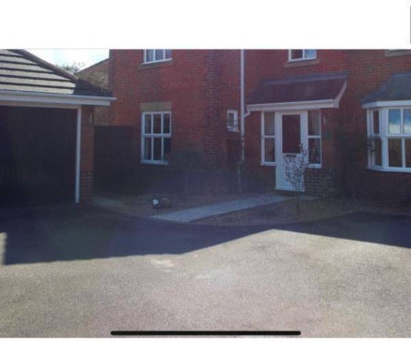Saxon Way, BS32