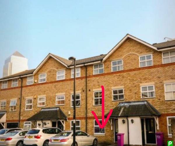 Parking on Milligan Street, E14