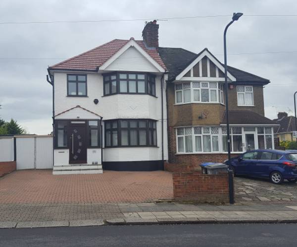 Kingsmere Park, NW9