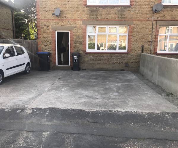 Parking on Brook Crescent, N9