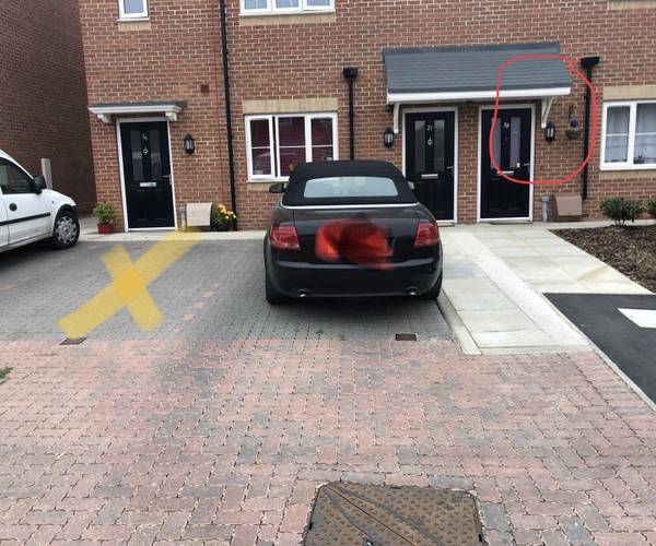 Parking on Esther Varney Place, NG24