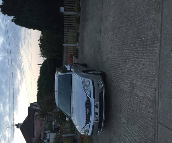 Parking on Southend road, SS4