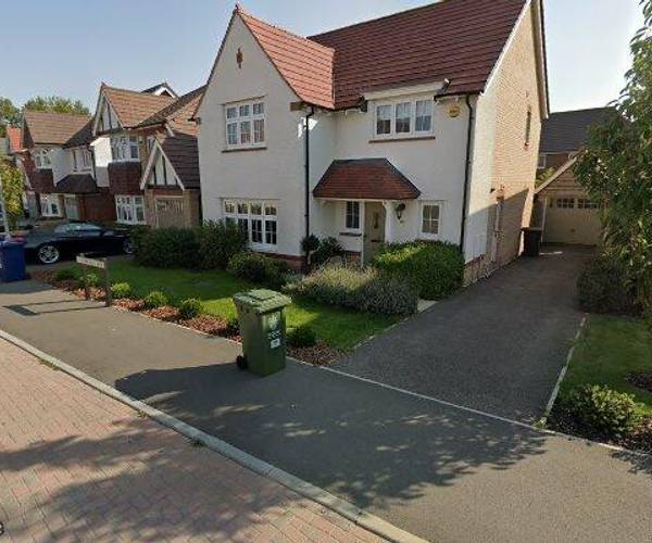 Parking on St. Edmunds Way, CB22
