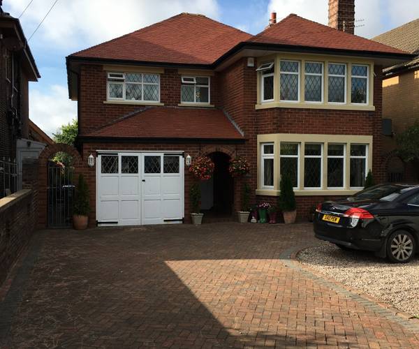 Parking on Newton Drive, FY3
