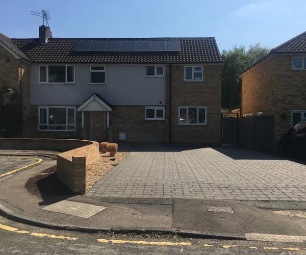 Church Walk, RH6