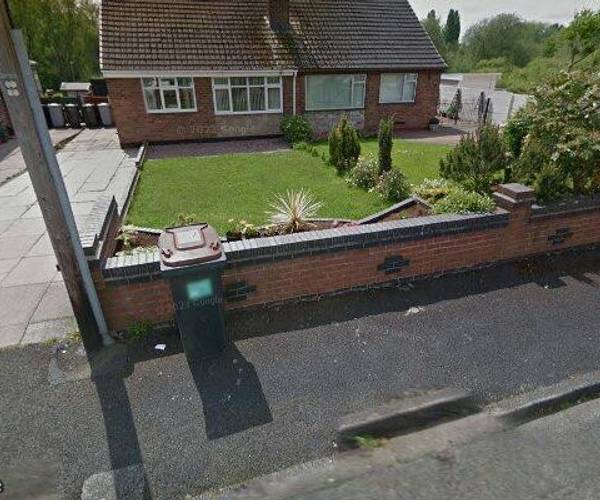 Parking on Grange Close, CW1