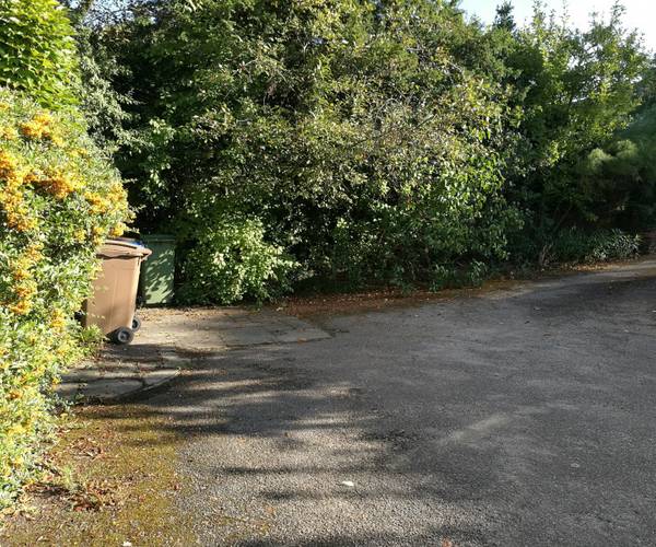 Parking on Alleyn Park, SE21