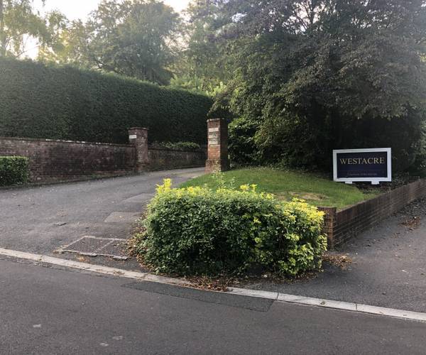 Parking on Sleepers Hill, SO22