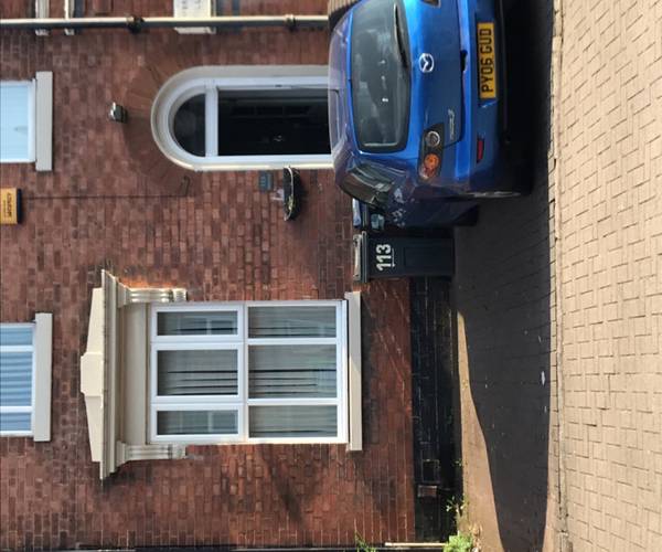 Parking on Albert Road, B6