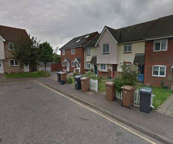 Parking on Constance Close, CM1