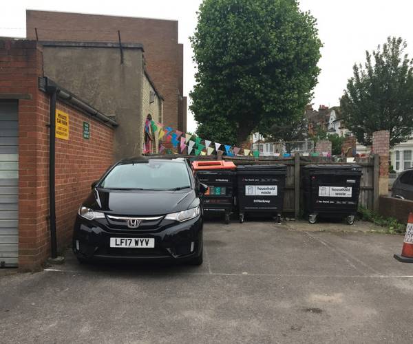 Parking space on Green Lanes, N16