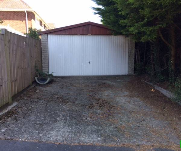 Waverley Drive, KT16