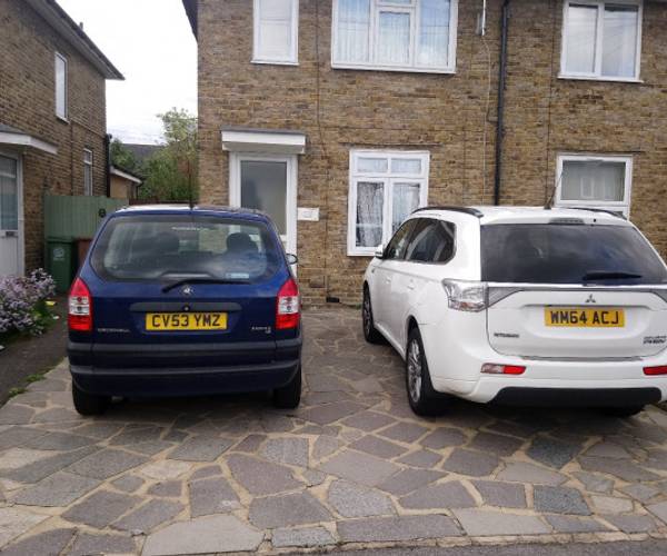Parking on Peterborough Road, SM5