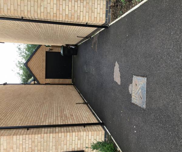 Parking on Centurion Walk, SG19