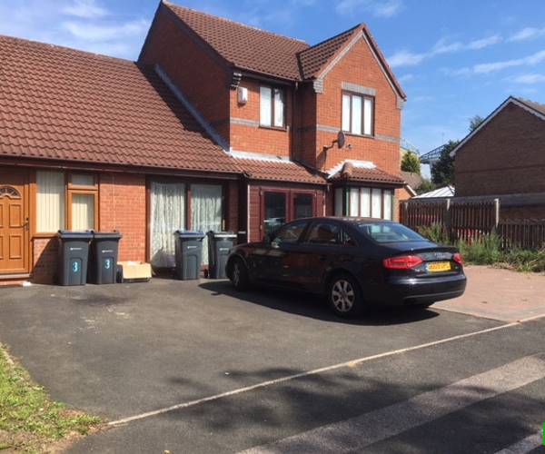 Parking on Cherry Drive, B9
