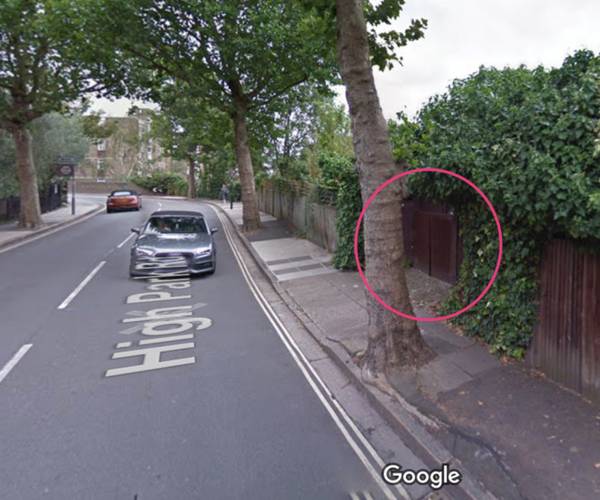Gated car port on High Park road, TW9