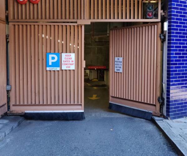 The Circle Car Park - Queen Elizabeth Street
