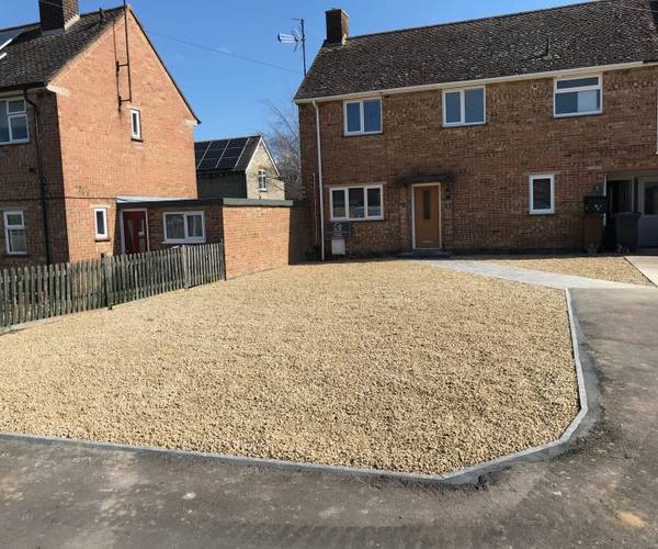 Parking on Orchard Way, SG8