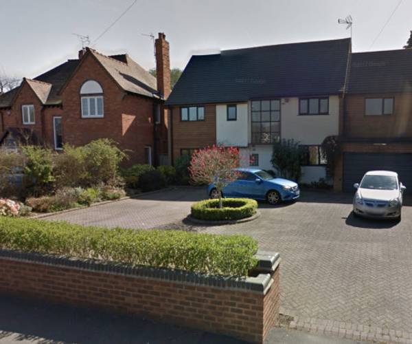 Dove House Lane, B91
