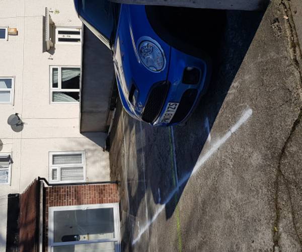 Parking on Brassie Avenue, W3