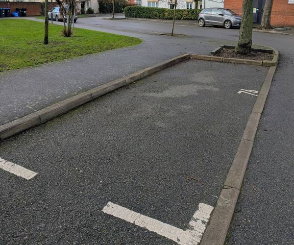 Parking on Cross Way, NW10