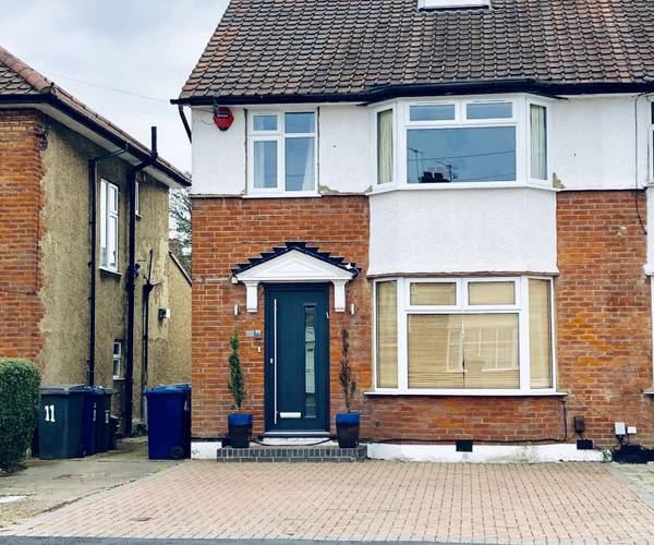 Parking on Meadow Gardens, HA8