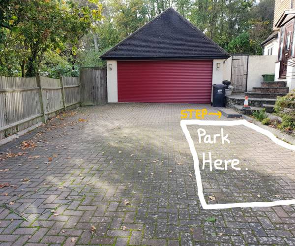 Parking on Hillview Crescent, BR6