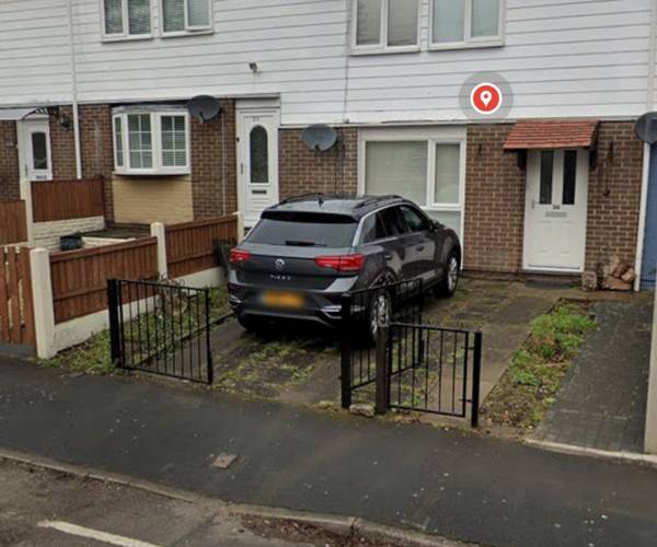 Parking on Belconnen Road, NG5